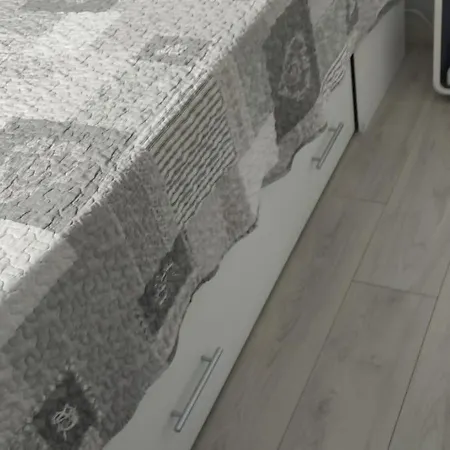 Agreable T2 Au Centre De Luchon *