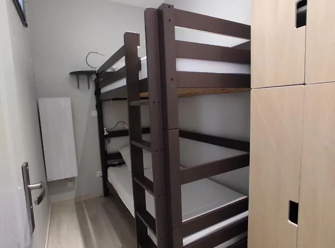 Agreable T2 Au Centre De Luchon