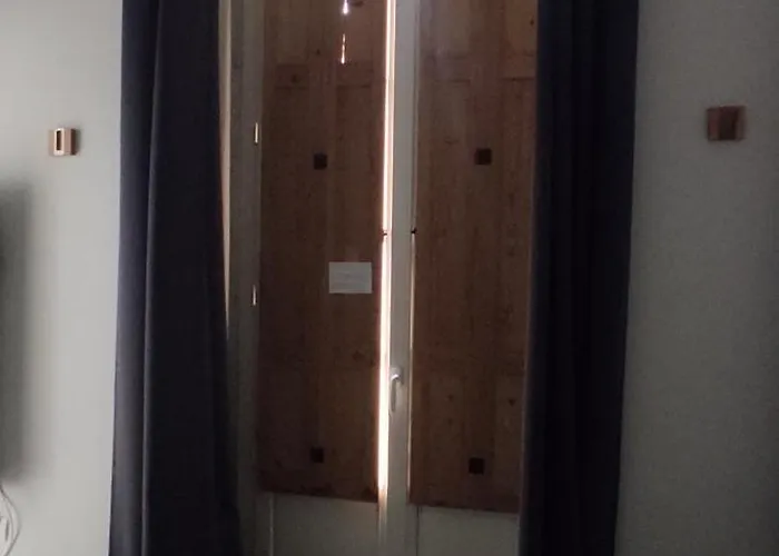 Agreable T2 Au Centre De Luchon *