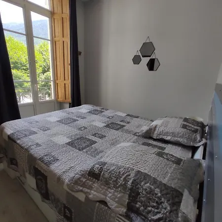 Agreable T2 Au Centre De Luchon Apartment Bagneres-de-Luchon